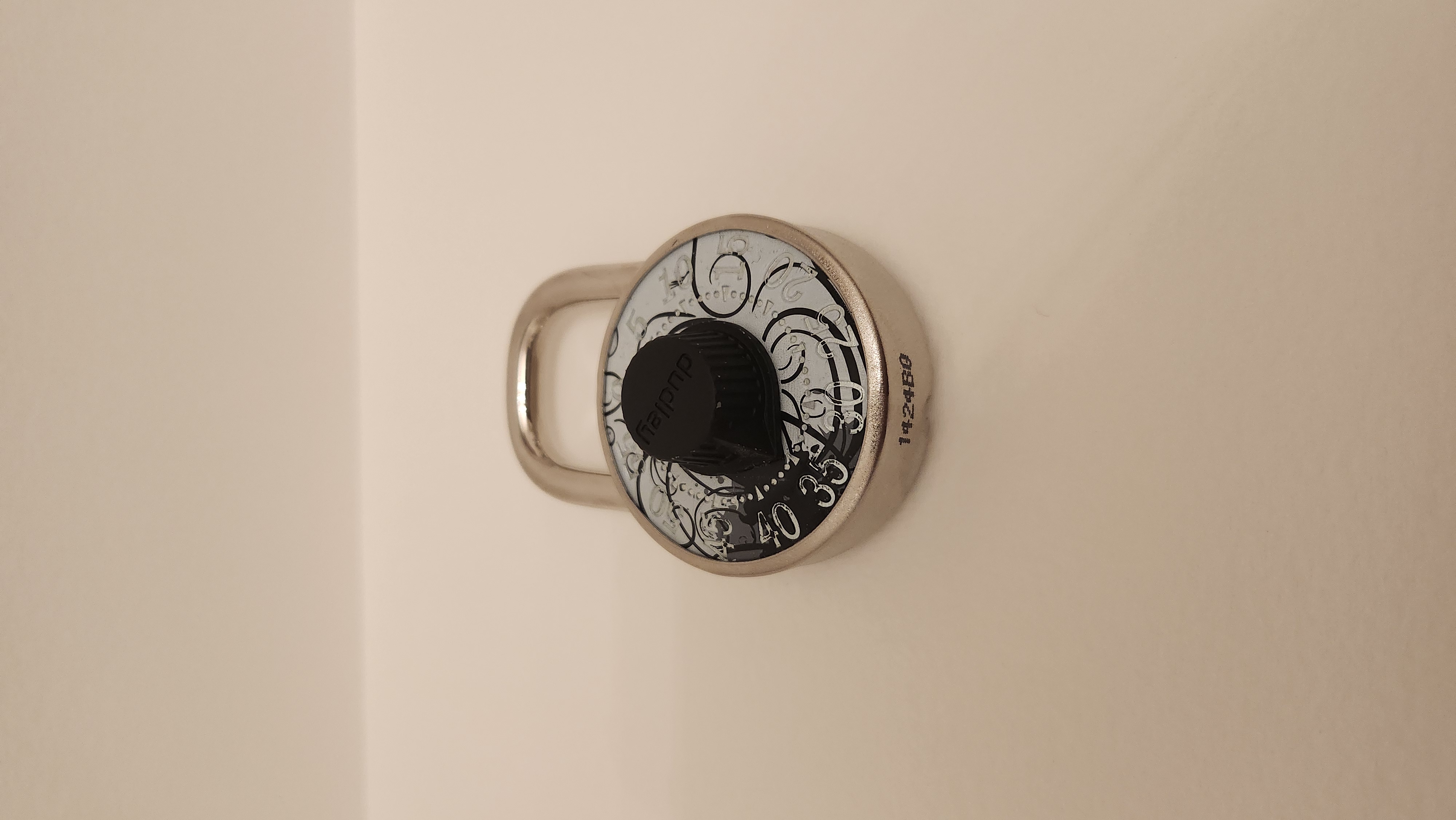 Photo of lock, angle 1